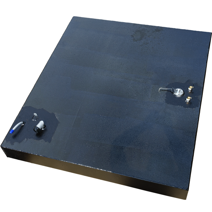 OEM Replacement Fuel Tank Combo Kit for Contender 31', featuring one small belly tank with a capacity of 75 gallons and two standard saddle tanks, shown from a top-down view
