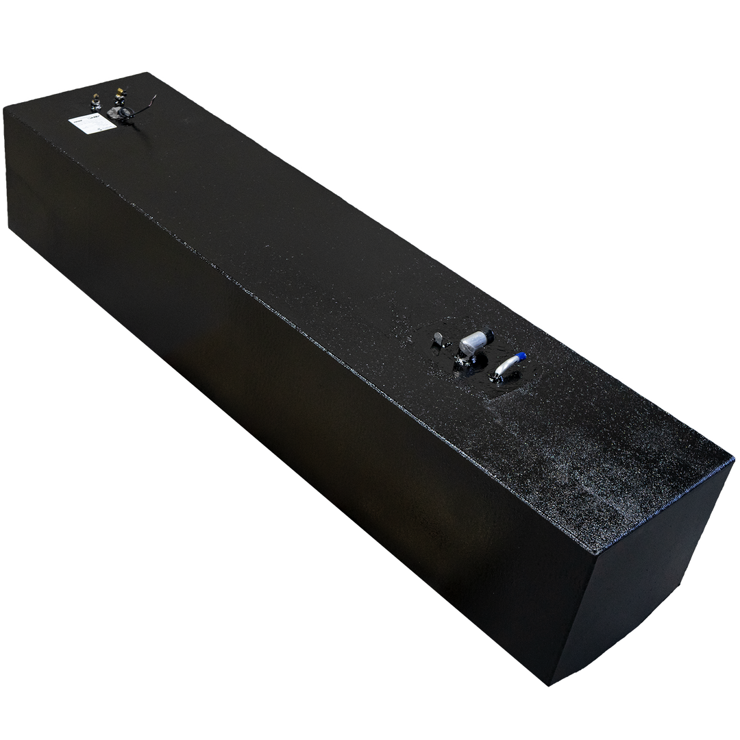 The Aquasport 25' from 2002 is equipped with a 143-gallon fuel tank, designed for extended boating trips and efficient fuel management. This model is known for its durability and performance on the water, making it a popular choice among boating enthusiasts