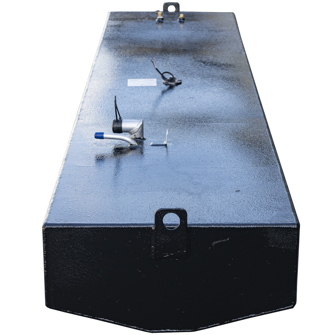 117-gallon gross capacity belly fuel tank for the 1995 Boston Whaler Outrage 21'. The matte black aluminum tank features a rectangular profile with a capped blue-handled shutoff valve positioned near the front edge, a central cylindrical sender unit with attached wiring, and a rear-mounted brass return fitting. A white certification label confirms .190″ 5052-H32 marine-grade aluminum construction and 9 psi test rating under 33 CFR § 183.510(a)