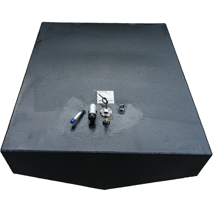 OEM replacement belly fuel tank for a 1996 Cape Horn 21' boat, featuring a 133-gallon capacity, shown with fuel pump and accessories on a black background