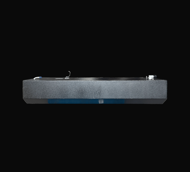 Side profile view of Contender 21 (2002) coated fuel tank showing 98 gal capacity and V-hull shape.
