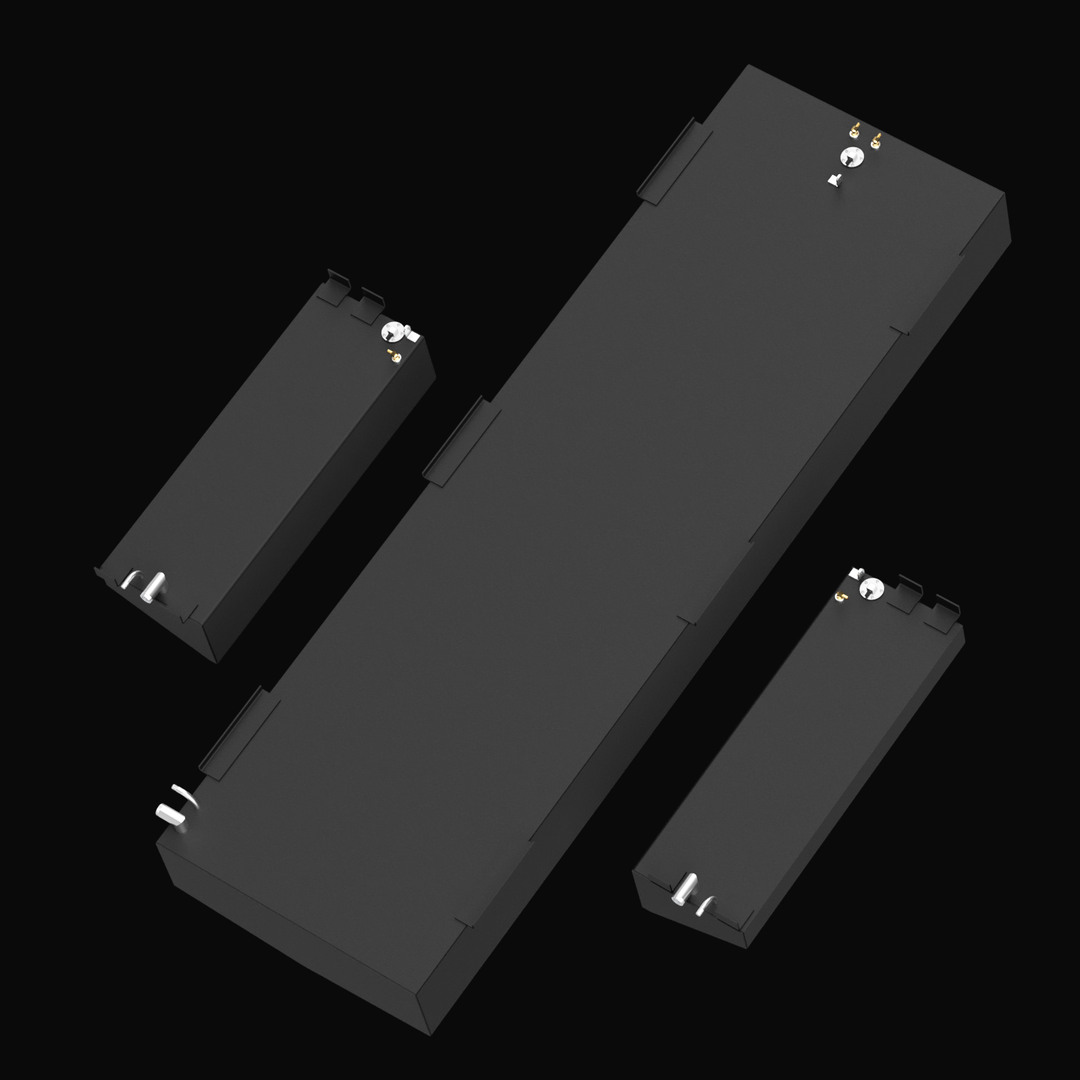 2001 Fountain 31, combo view featuring the boat's three-tank setup, designed for offshore fishing with a high-performance and durable layout