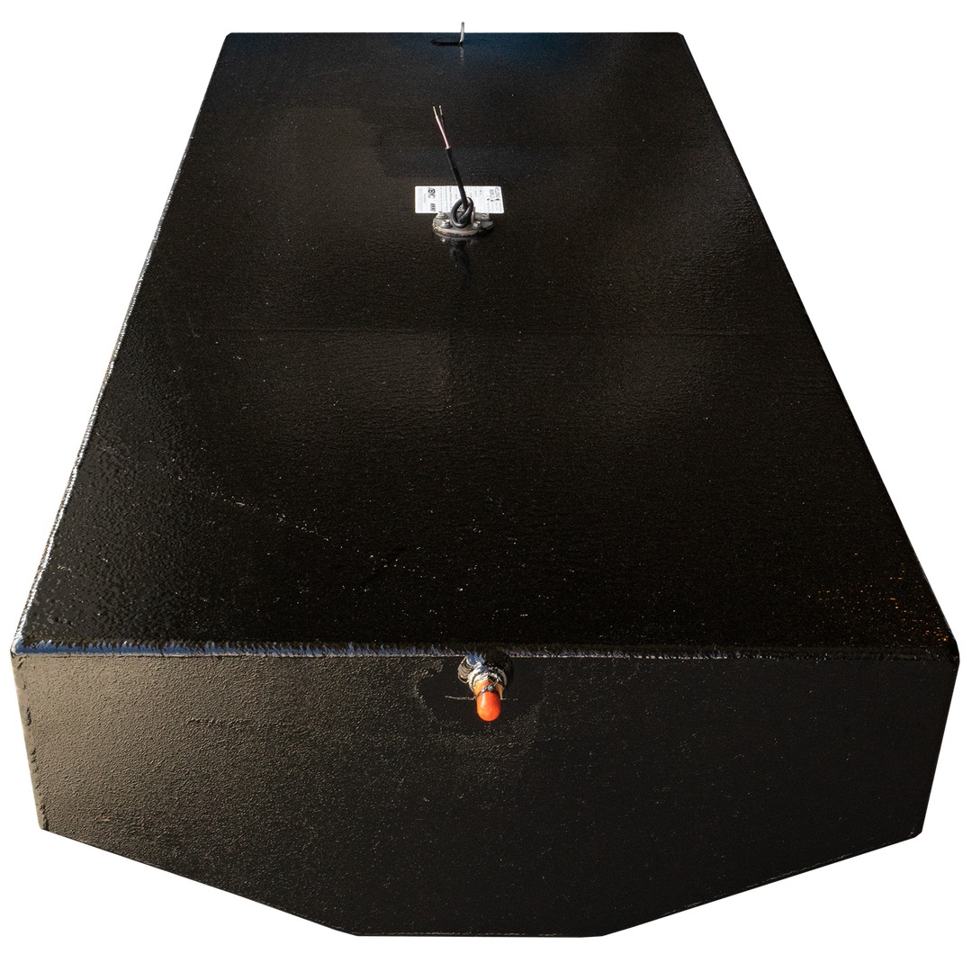 A top-down view of a black Reaction 19' fuel tank, showing a sending unit and fuel line on a checkered background