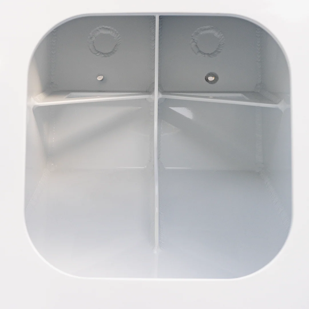 Glastron Sea Fury 216 Apex Single Engine Bracket by Welding World Inc., heavy-duty, high-flotation welded aluminum design